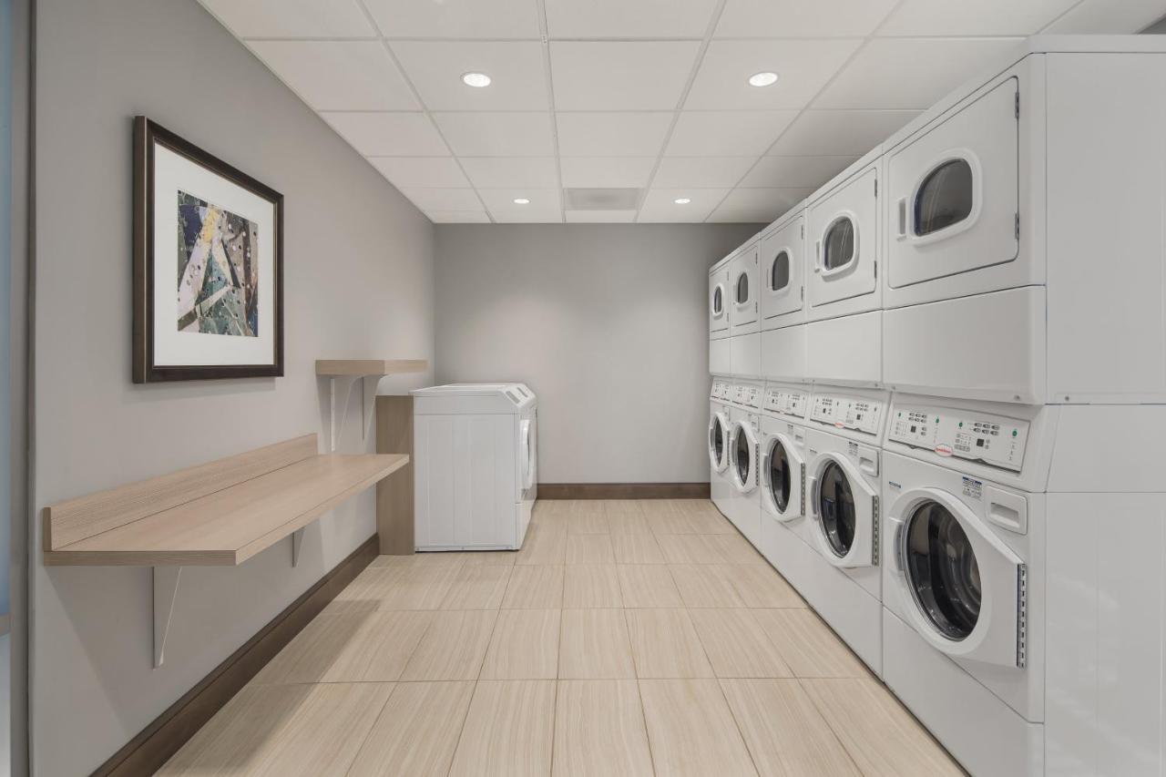 Staybridge Suites - Florence Center By Ihg Eksteriør billede